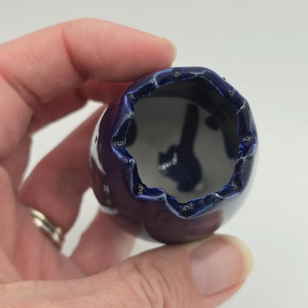 Cobalt Blue Oriental Tripod Toothpicks Holder Bud Vase Peacock Motif‎ 2.5